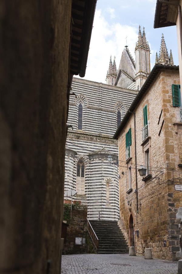 Апартаменти Ad Un Passo Dal Duomo Орв'єто Екстер'єр фото
